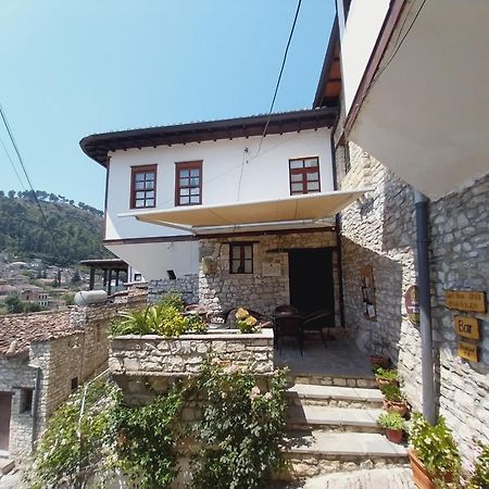 Guest House J.Prifti Berat Exterior foto