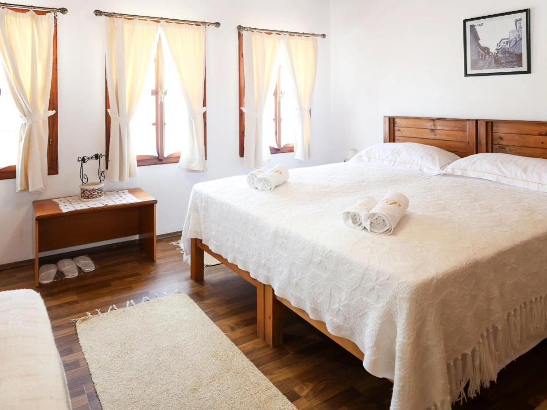 Guest House J.Prifti Berat Exterior foto