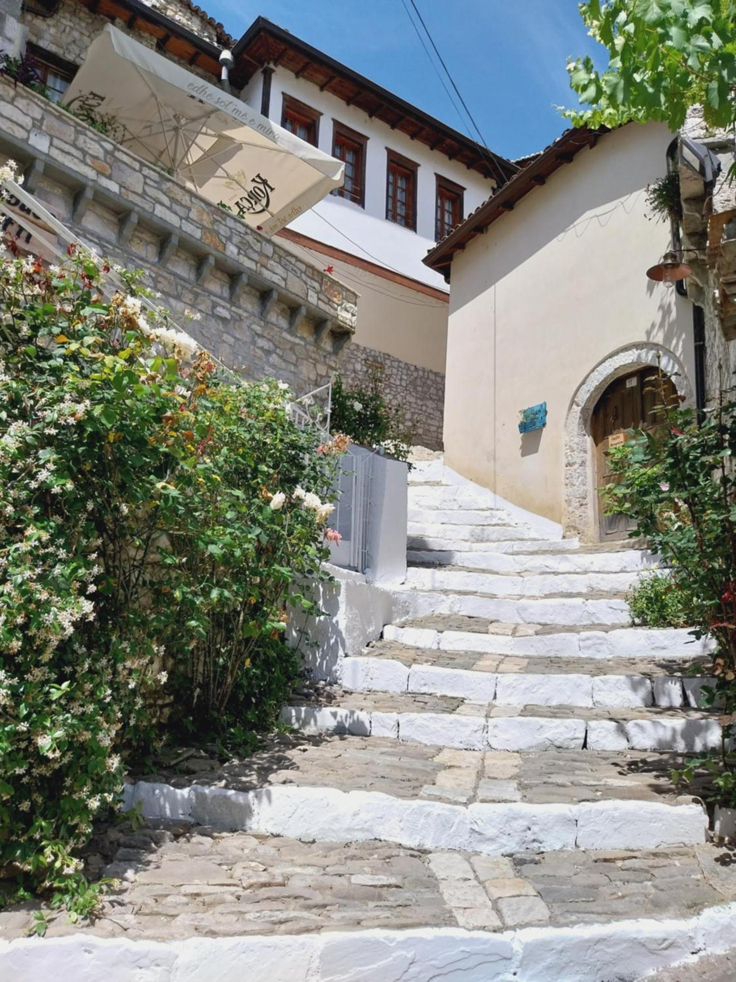 Guest House J.Prifti Berat Exterior foto