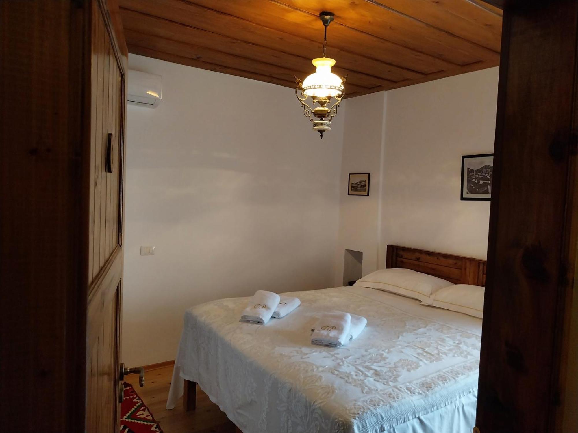 Guest House J.Prifti Berat Exterior foto